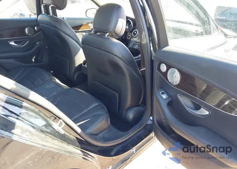 2017 Mercedes-Benz C 300 Luxury 4Matic from USA, damaged, VIN 55SWF4KB8HU210145